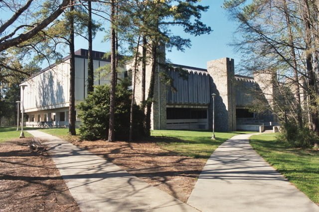 Duke Univ - Gross Hall Atrium